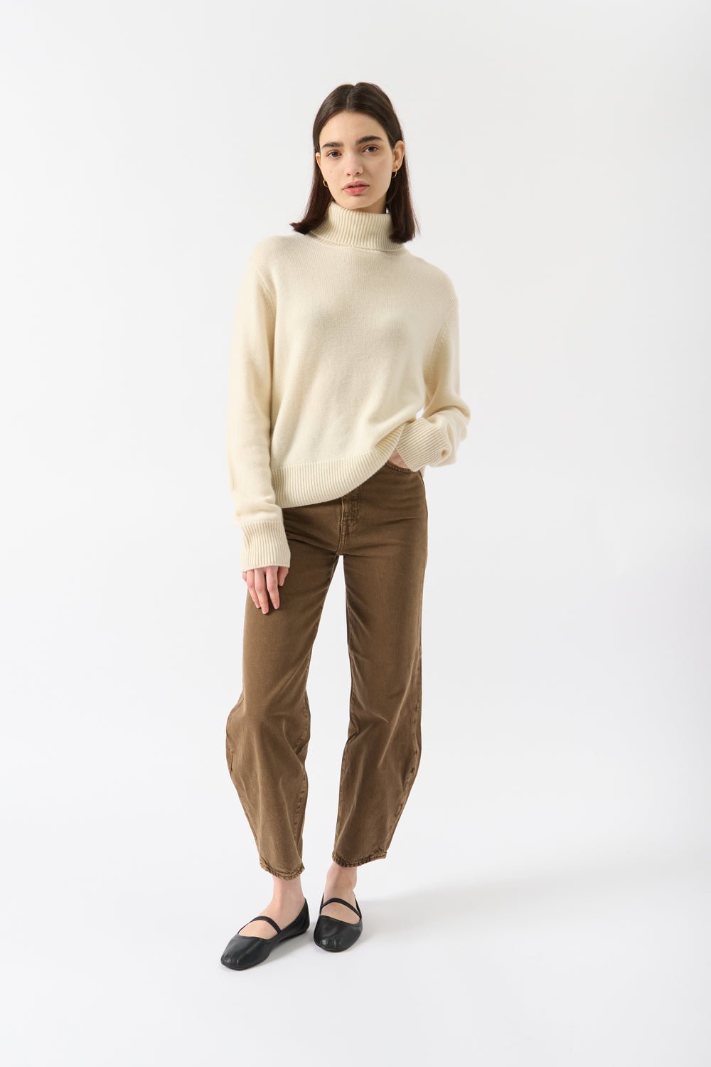 Frame Turtleneck Cashmere Sweater - Bessette