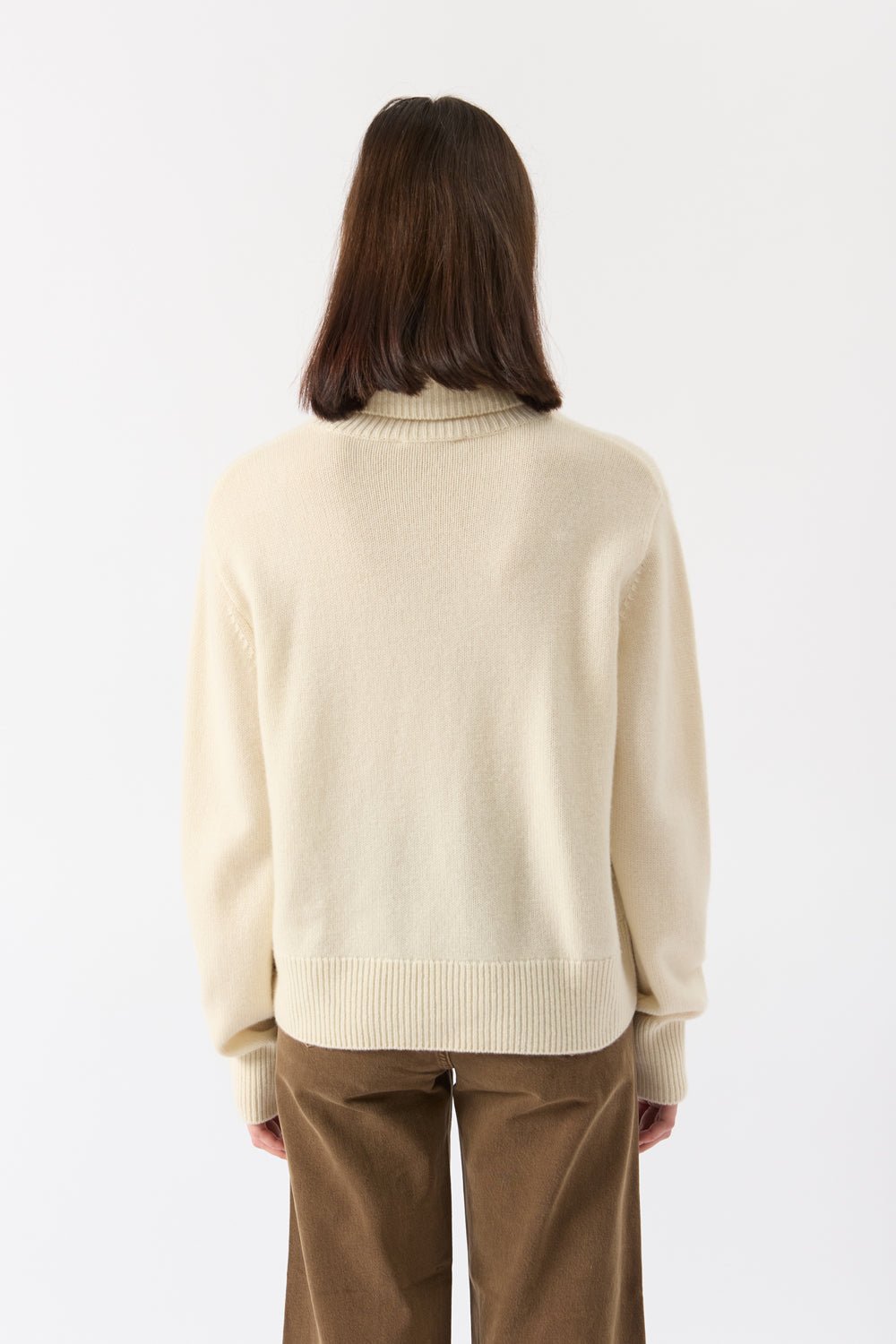 Frame Turtleneck Cashmere Sweater - Bessette