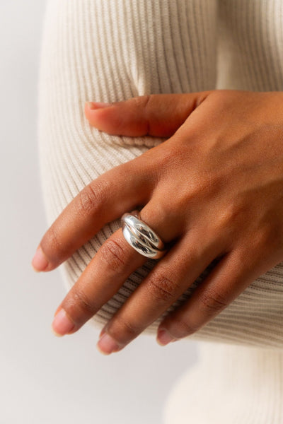 lie-studio-the-sofie-ring-