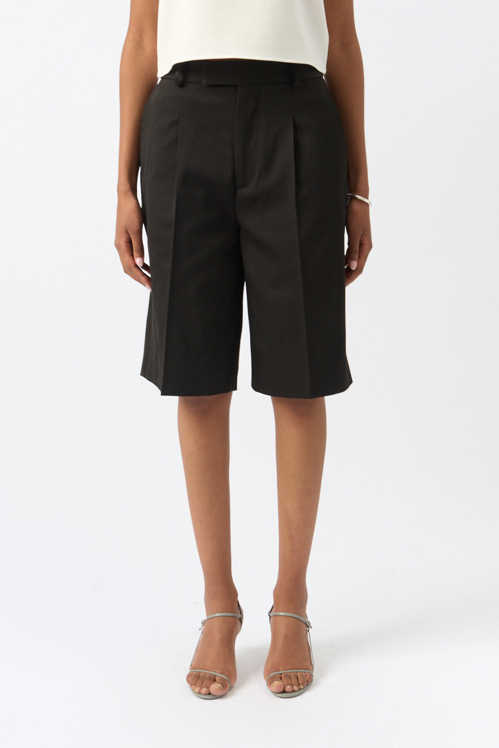 Róhe Pleated Tailored Shorts - Bessette