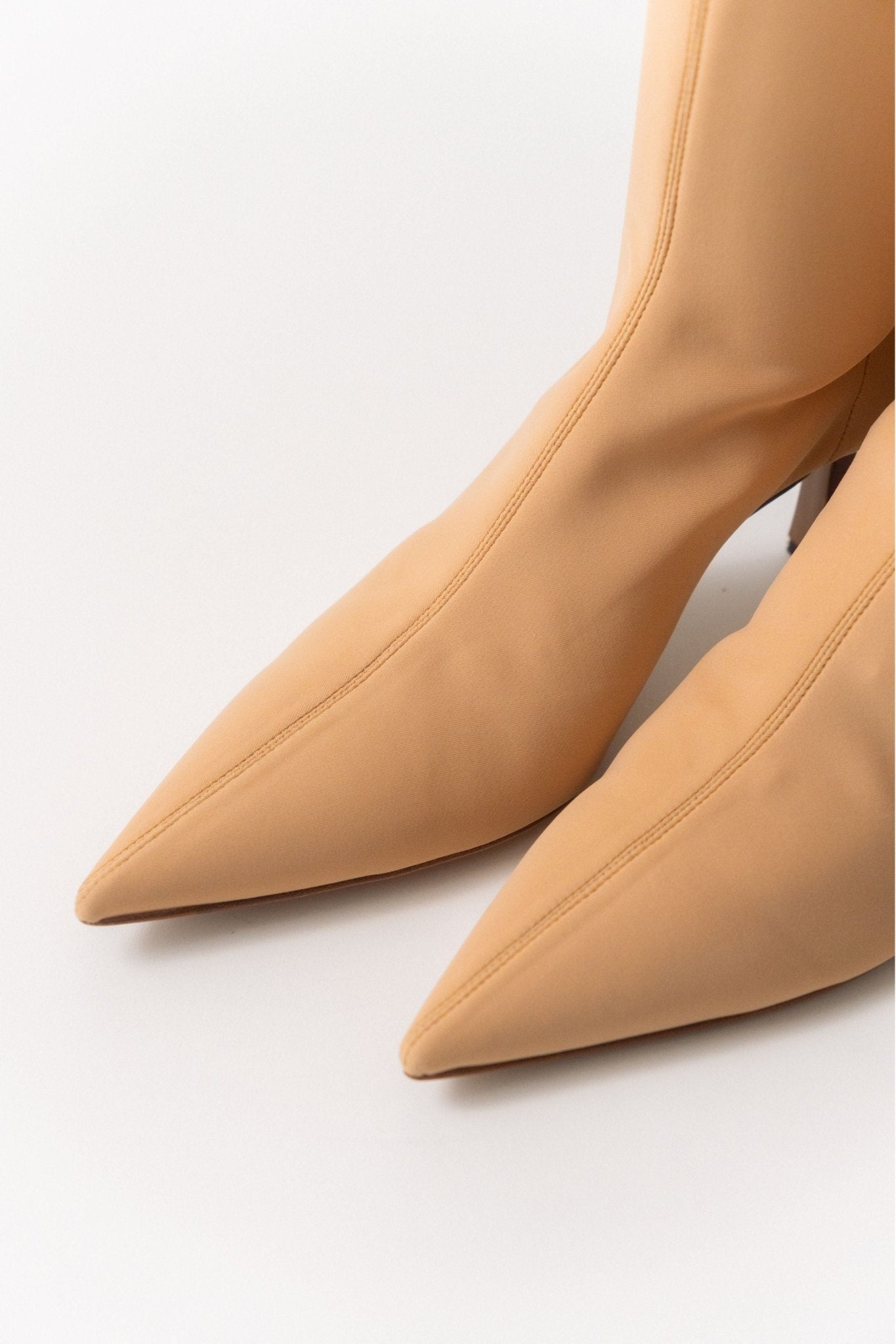 Neous Nosa Boots - Bessette
