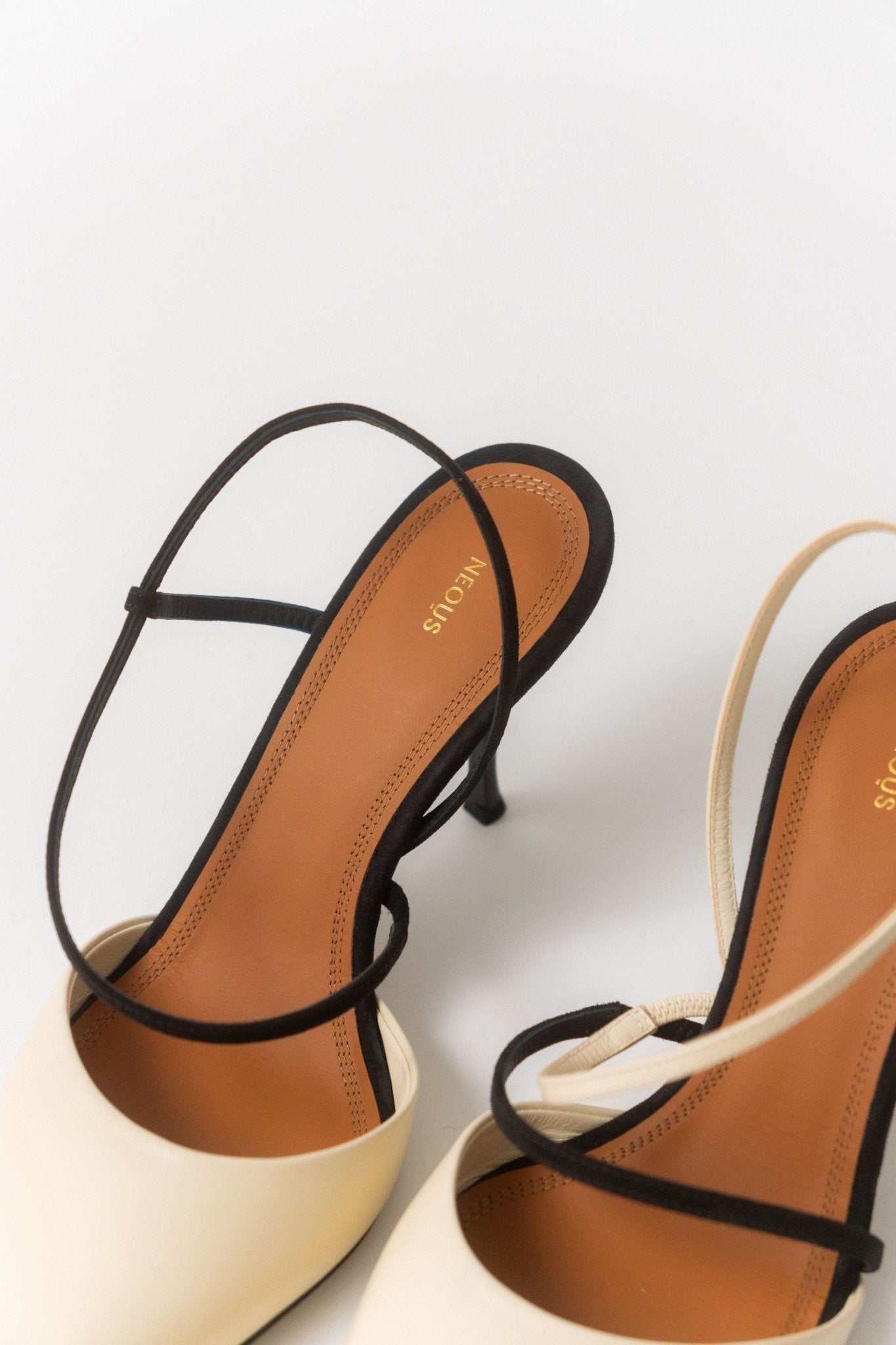Neous Tangra Pump - Bessette