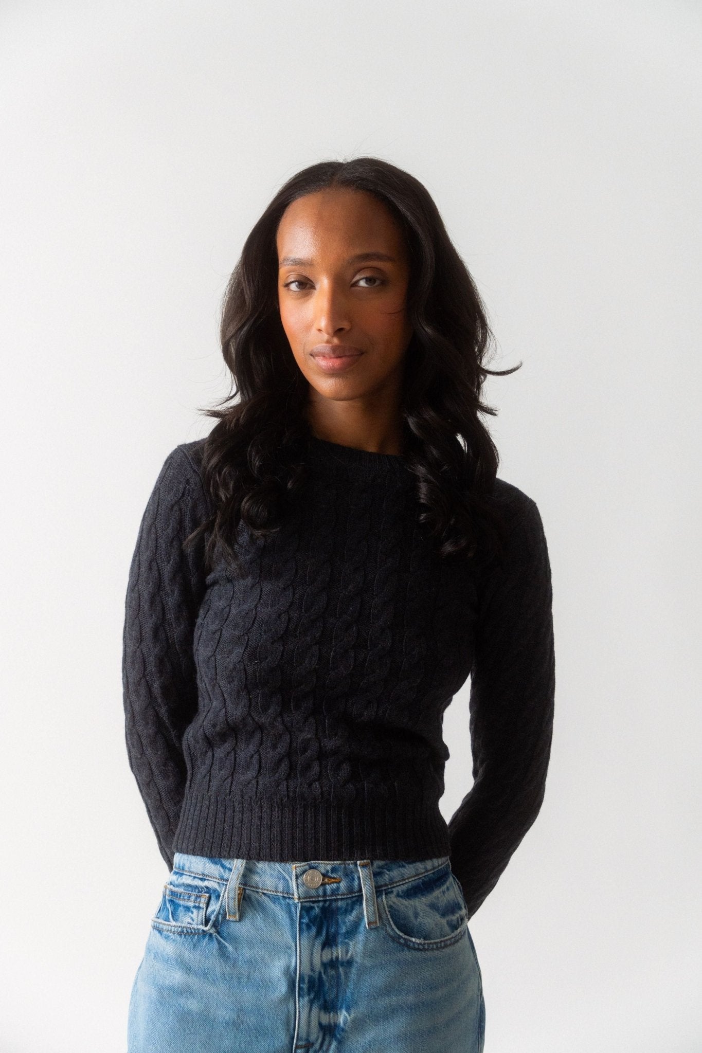 Toteme Petite Cable Knit Charcoal - Bessette