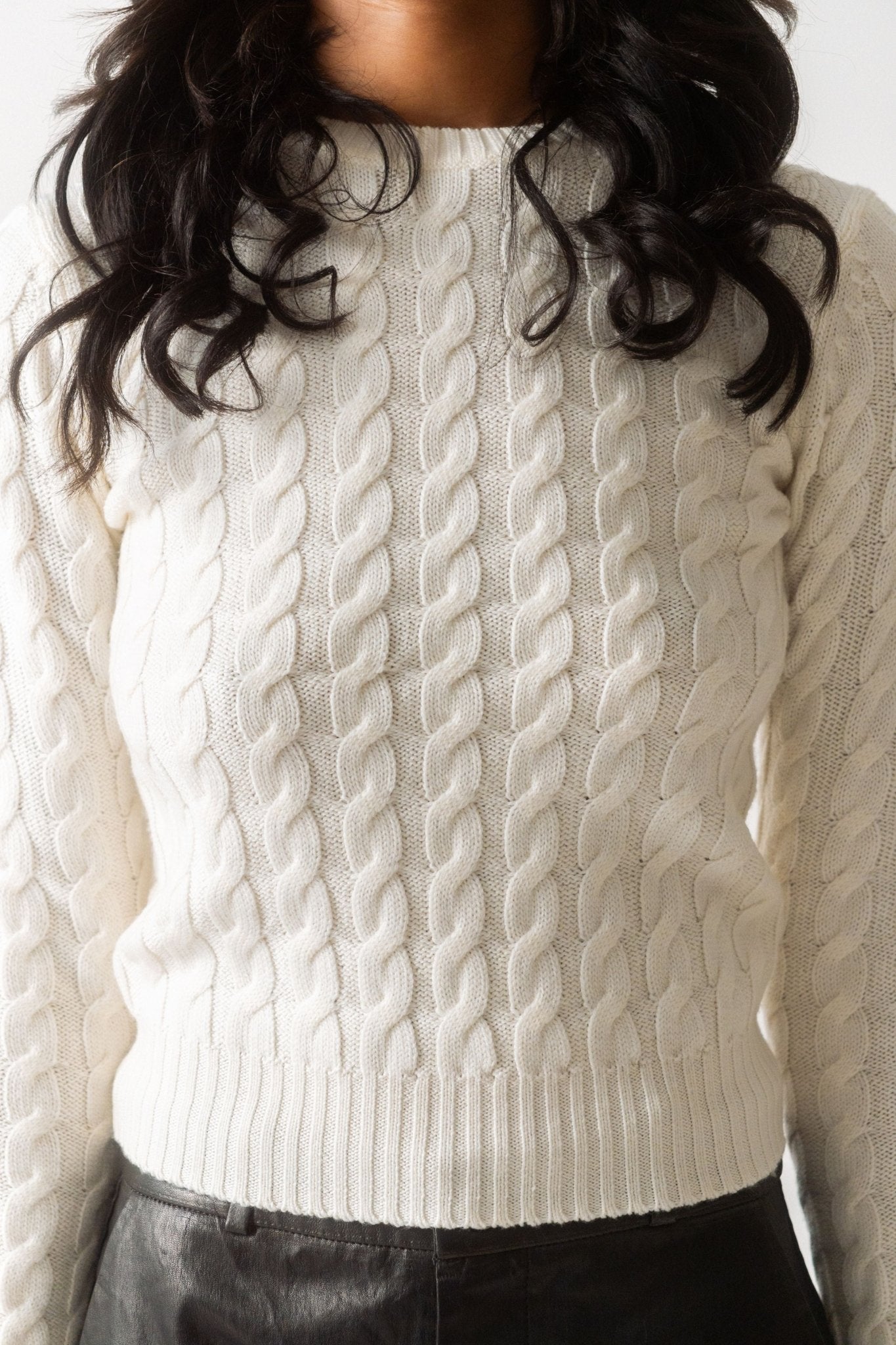 Toteme Petite Cable Knit Cream - Bessette