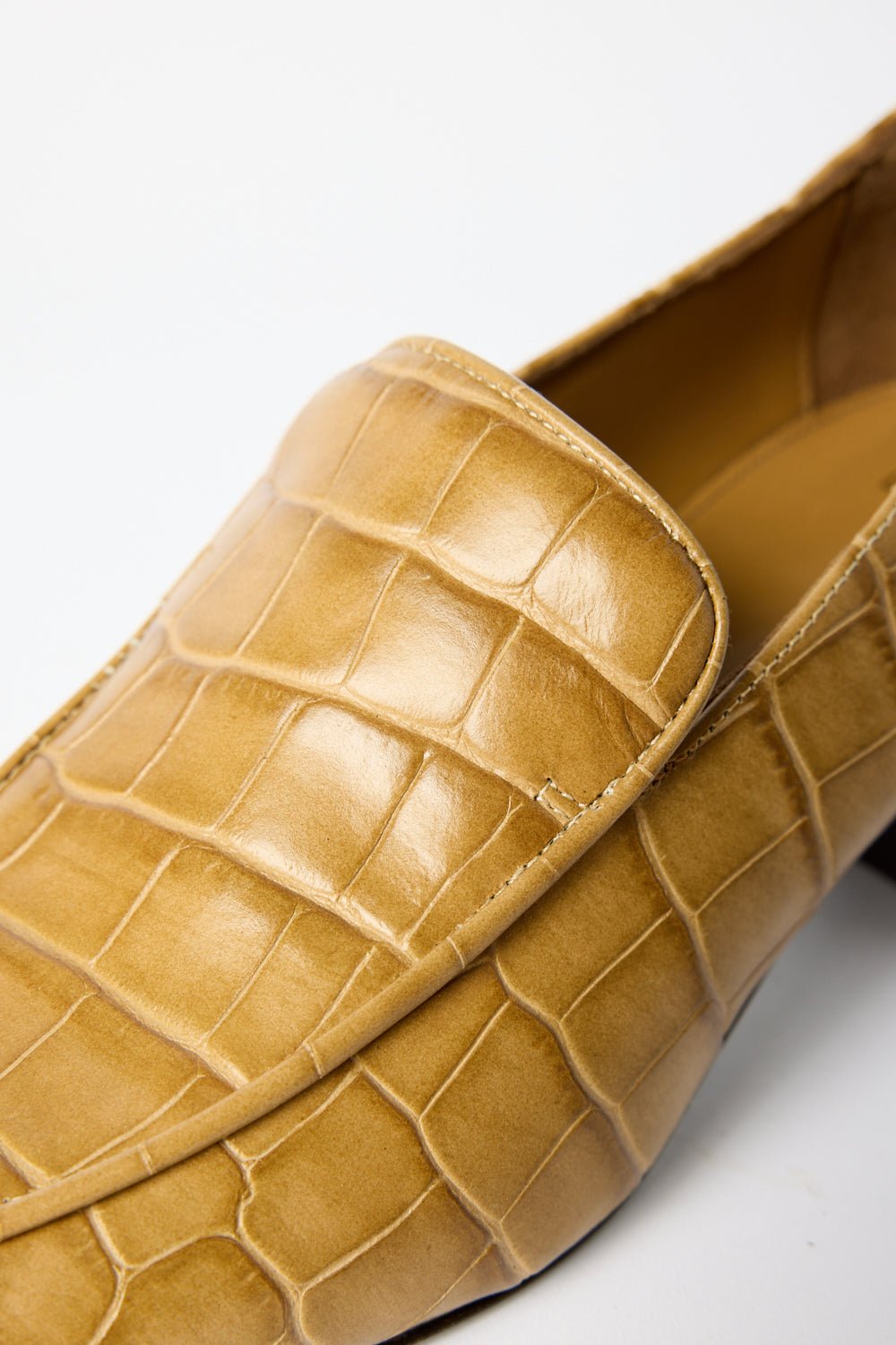 Toteme The Block-Heel Pump in Ocre - Bessette